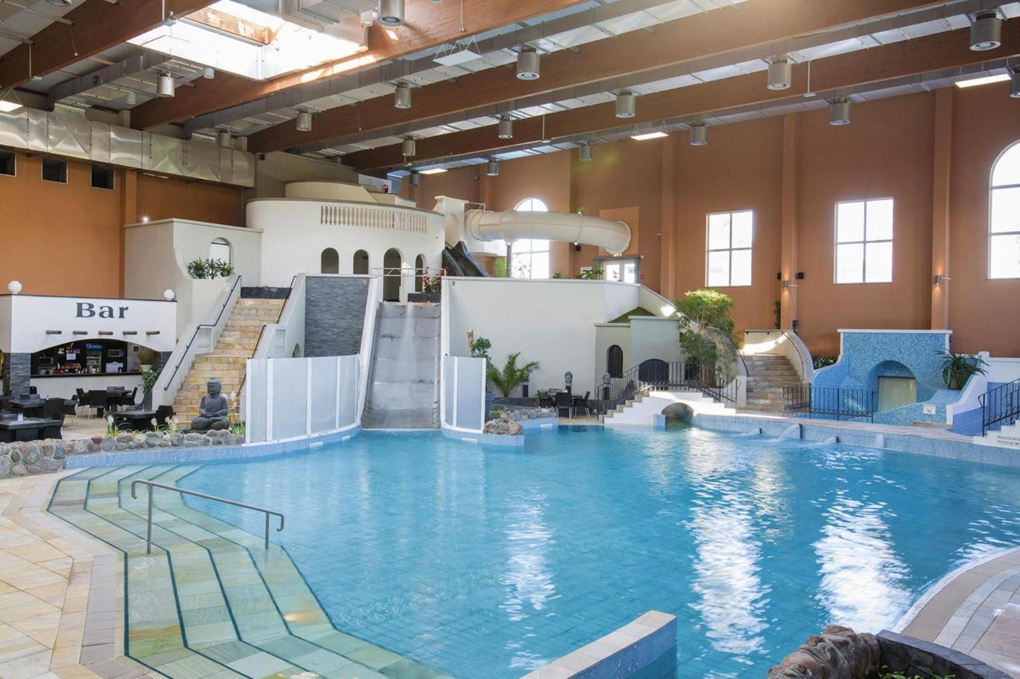 Holiday Resort Van Der Valk, Linstow Dobbin-Linstow المظهر الخارجي الصورة