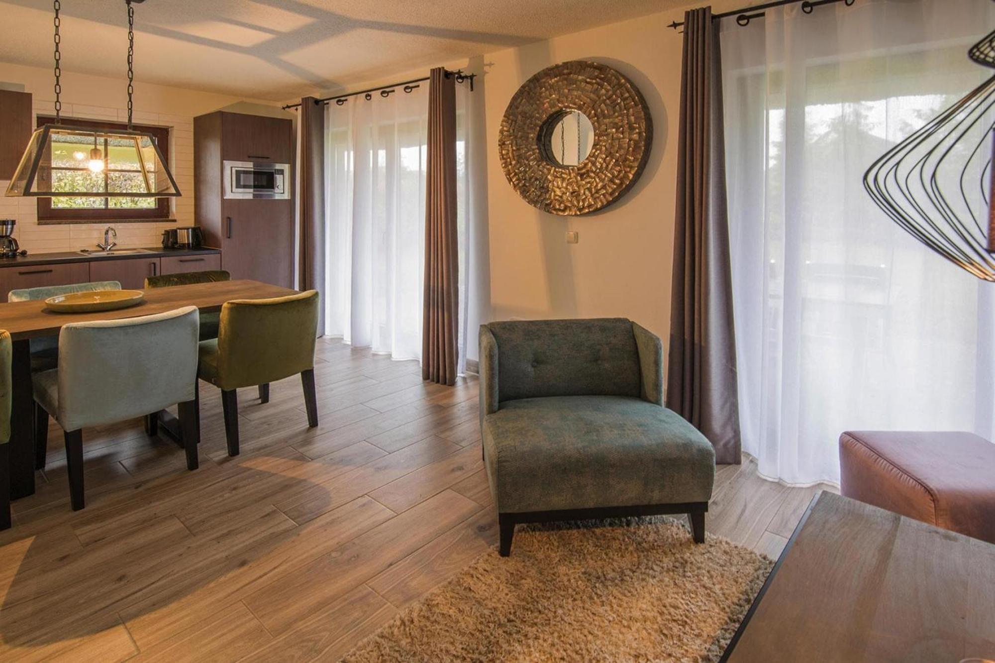 Holiday Resort Van Der Valk, Linstow Dobbin-Linstow المظهر الخارجي الصورة