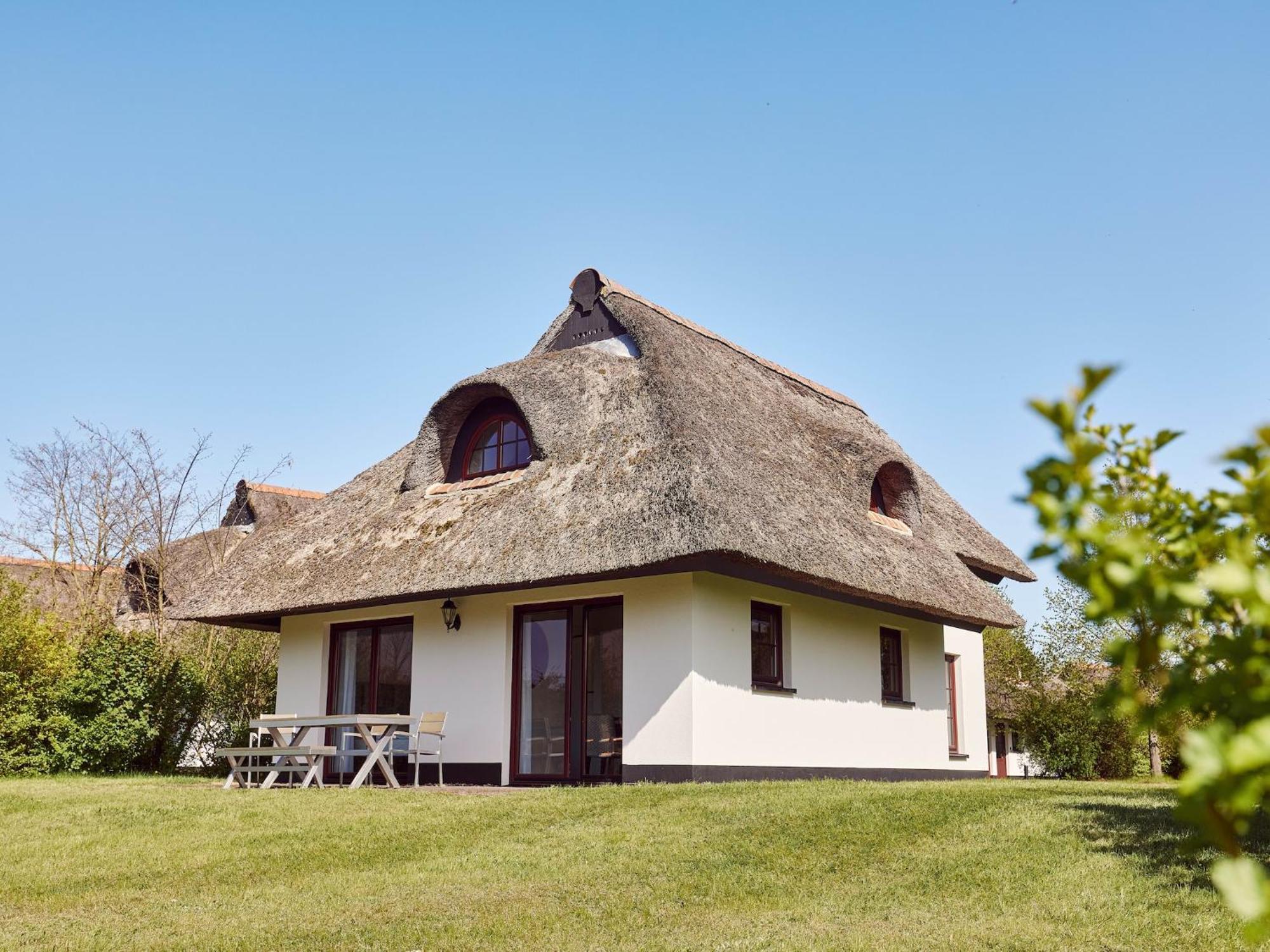 Holiday Resort Van Der Valk, Linstow Dobbin-Linstow المظهر الخارجي الصورة