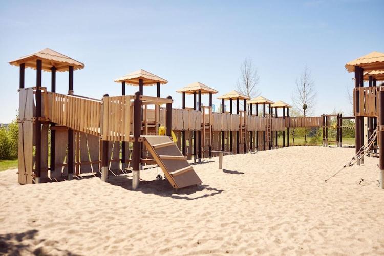 Holiday Resort Van Der Valk, Linstow Dobbin-Linstow المظهر الخارجي الصورة